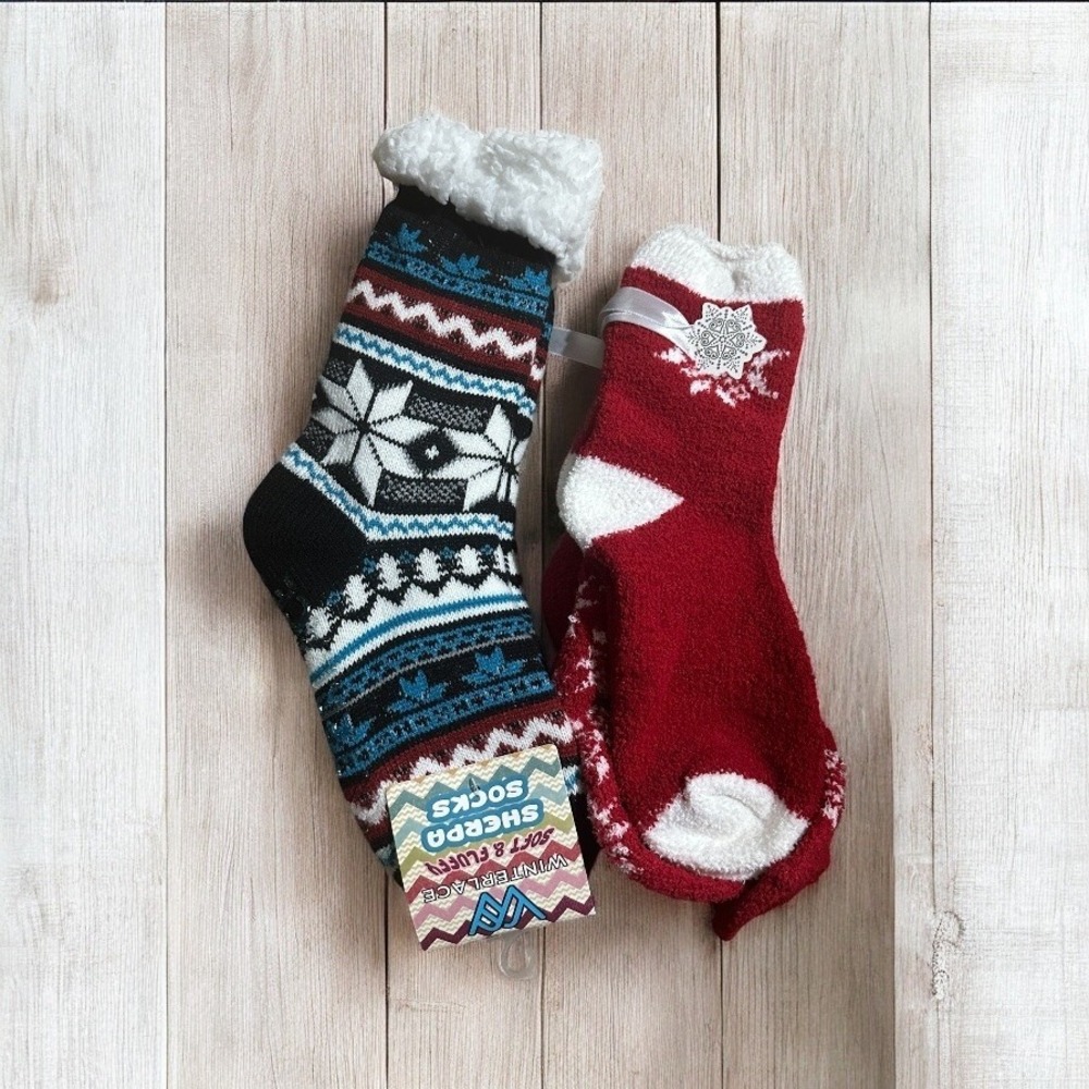 Winterlace Sherpa Socks Soft & Fluffy Two Pair Snowflake Cabin Socks